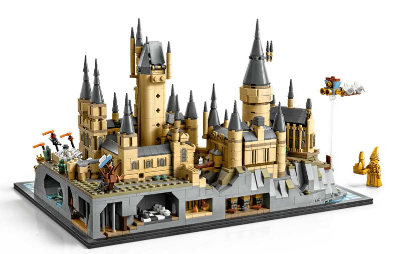  HOGWARTS CASTLE & GROUNDS (76419) image 6