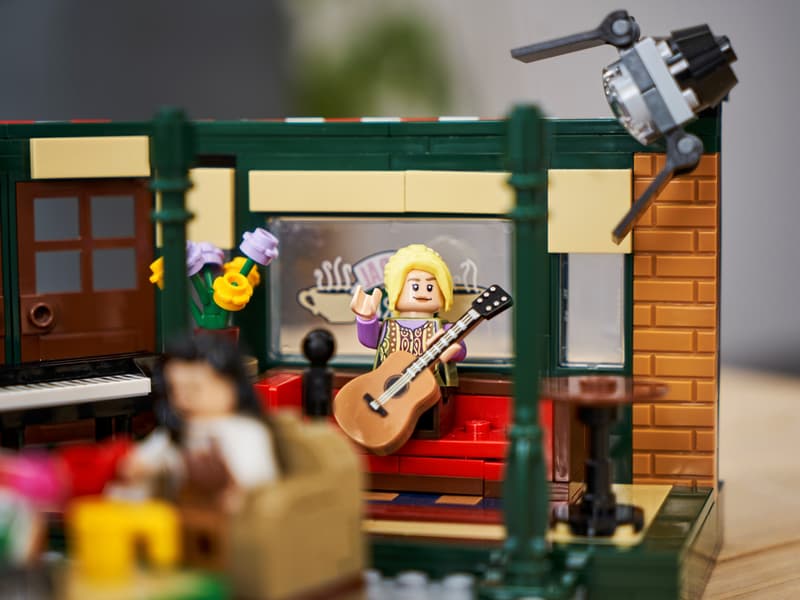 ☕ LEGO® Ideas FRIENDS Central Perk (21319) image 6